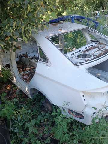 Крило заднє 8V5809837 VAG