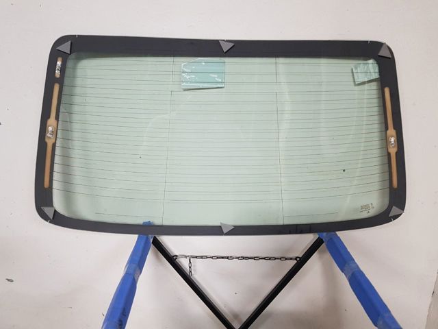 Скло заднє 3014BGSSA HANGLASS