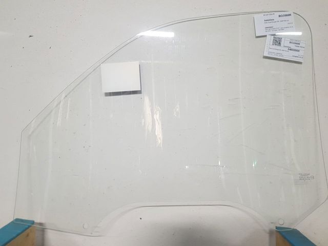 Скло передньої правої двері 5158RCLP2FD SAFEGLASS