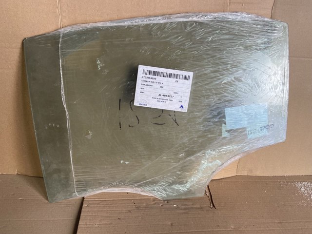 Скло задньої двері лівої 5164LGNH5RD SEKURIT