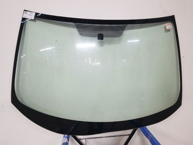 Переднє скло 5680AGN SAFEGLASS