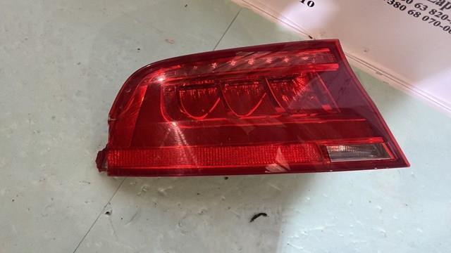 Задня ліва зовнішня фара 4G8945095 VAG