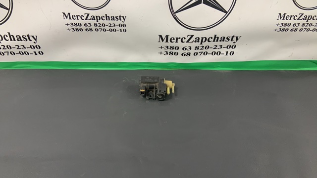 Перетворювач тиску (соленоїд) наддуву / EGR 8200790180 MERCEDES