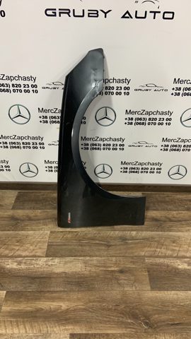 Переднє праве крило 8W0821106D VAG
