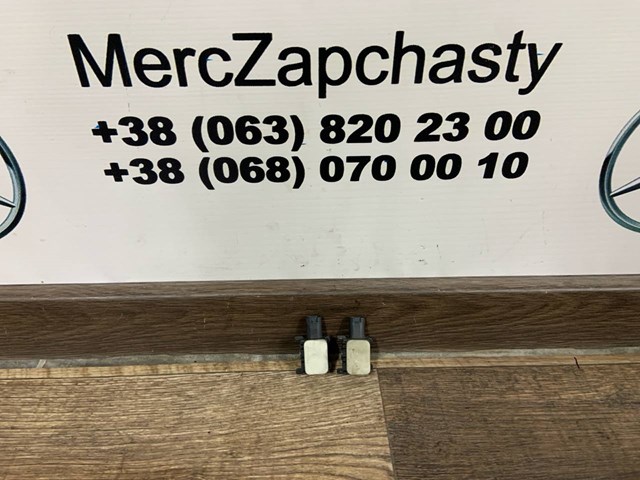 Датчик AIRBAG передній A0038202826 MERCEDES