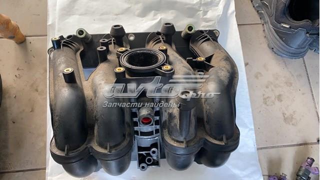 Колектор впускний A1111412001 MERCEDES
