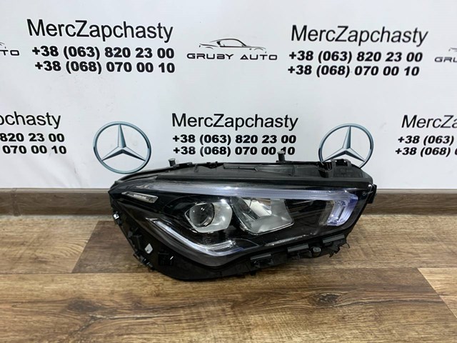 Фара передня права A1189062600 MERCEDES