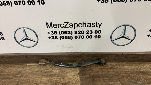 Балансир задній верхній, лівий/правий A1643501406 MERCEDES