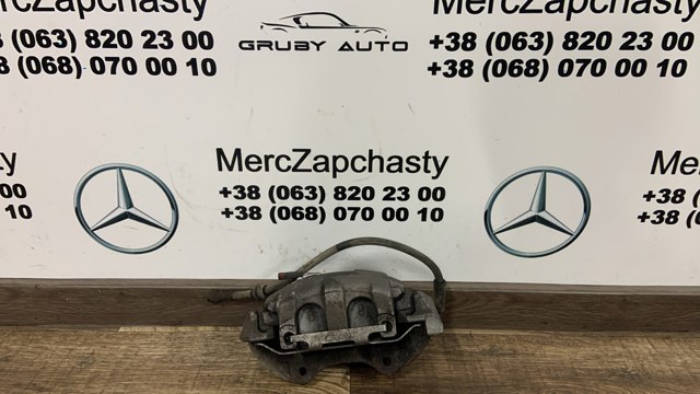 Супорт гальмівний, передній, правий A1644202483 MERCEDES