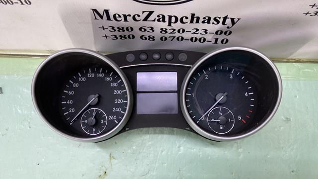 Покажчик напруги (вольтметр) A1645408947 MERCEDES