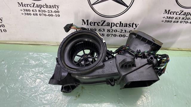 Мотор вентилятора пічки (опалювача салону), задній A1648300008 MERCEDES