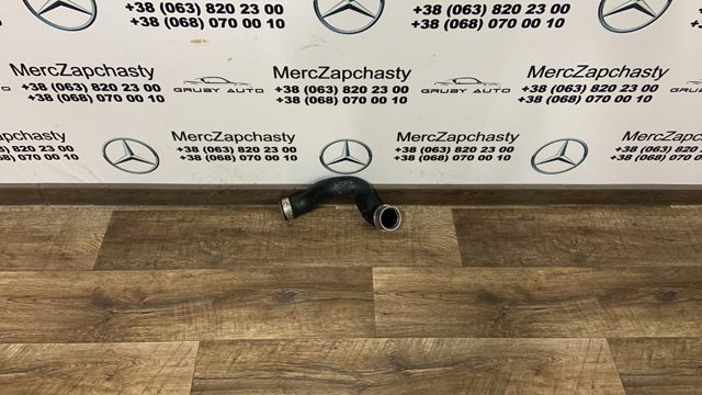 Шланг/патрубок інтеркуллера A2035282182 MERCEDES