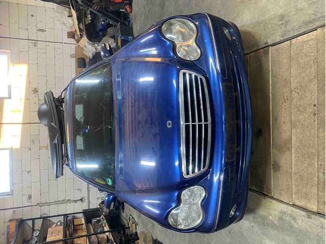 Бампер передній в зборі A2038853025 MERCEDES
