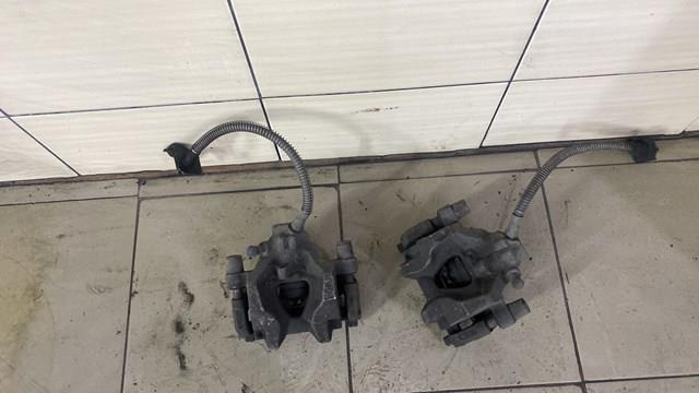 Скоба супорту заднього A2044230394 MERCEDES