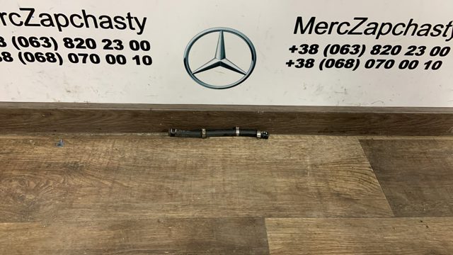 Шланг ГПК, низького тиску, від радіатора до бачка A2044661881 MERCEDES