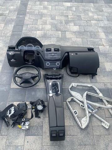 Панель приладів торпеди A20468037879F45 MERCEDES