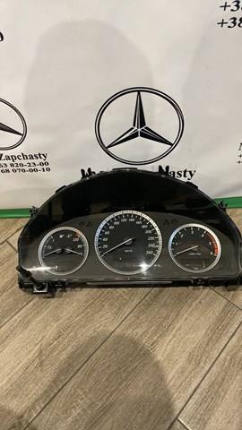 Покажчик напруги (вольтметр) A2049001705 MERCEDES