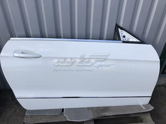 Дверка передня права A2077200205 MERCEDES