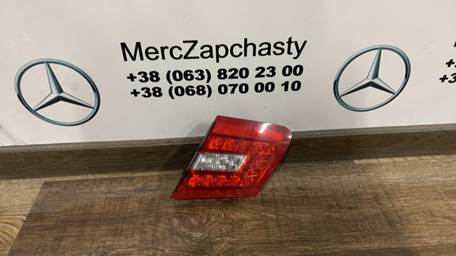 Фара задня права внутрішня A2078200464 MERCEDES
