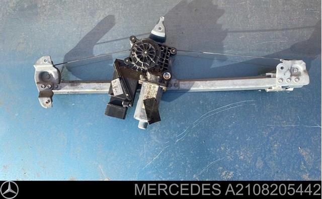 Двигун стеклопод'емника двері задньої, правої A2108205442 MERCEDES