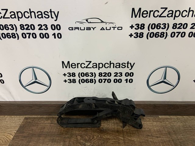 Підаль газу A2113000404 MERCEDES