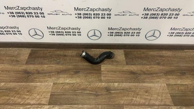 Шланг/патрубок інтеркуллера A2115280782 MERCEDES