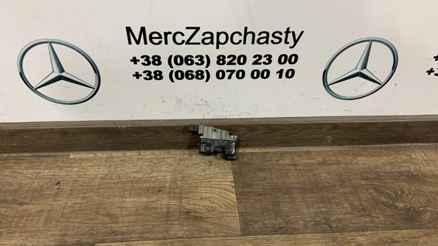 Запор капота (замок і привід замка капота) A2128800160 MERCEDES