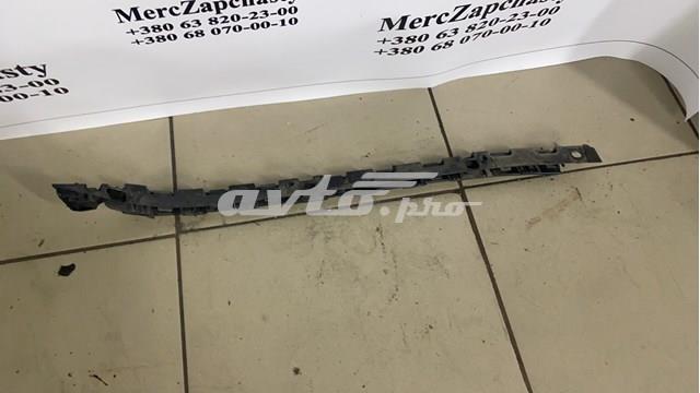 Направляюча заднього бампера, права A2128800430 MERCEDES