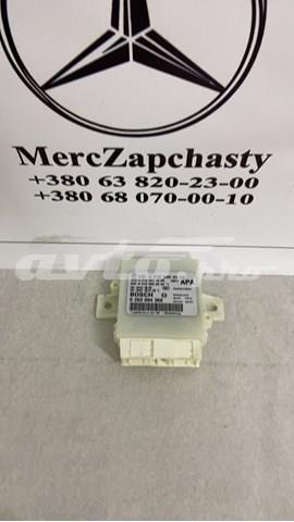 Модуль (блок ЕБУ) управління парктроніком A2129003704 MERCEDES