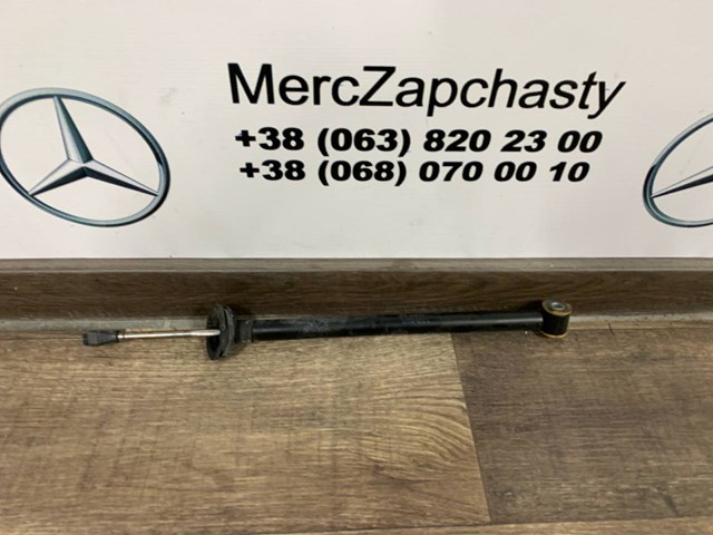Обмежувач відкриття дверей, передній A2217200016 MERCEDES