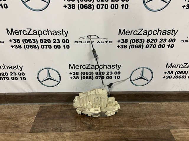 Замок задніх дверей, лівих A2217300335 MERCEDES