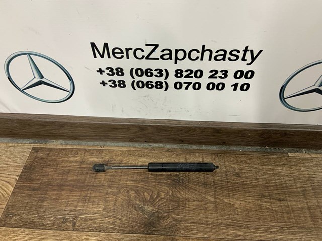 Стійка капота A2218800329 MERCEDES