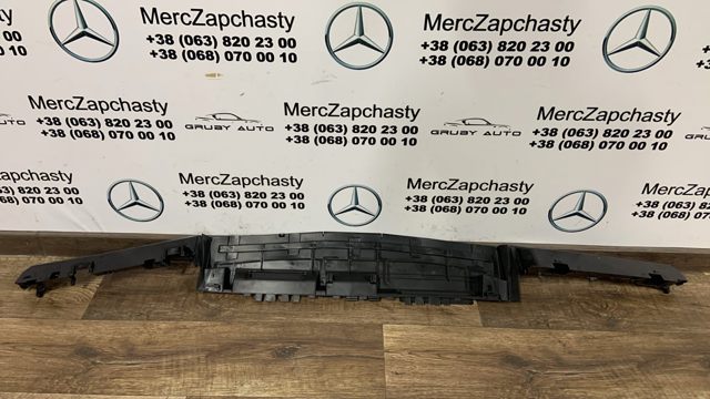 Повітропровід / дефлектор радіатора, верхній A2475051400 MERCEDES