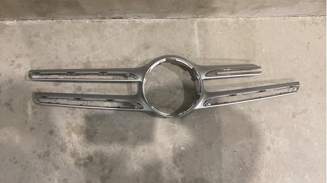 Решітка радіатора A2538882300 MERCEDES
