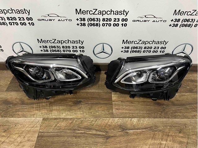 Фара правая A2539061001 MERCEDES