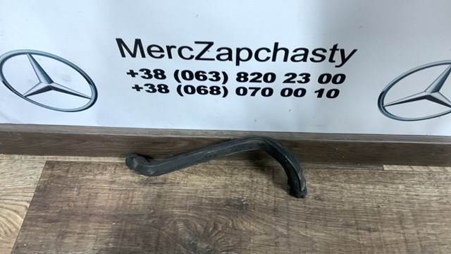 Шланги і трубки системи рециркуляції A2711410783 MERCEDES