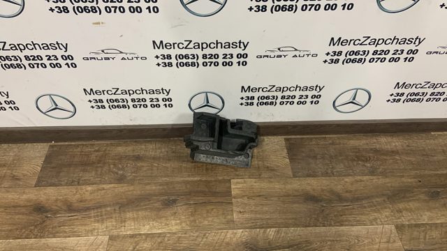повітропровід радіатора A2925050730 MERCEDES