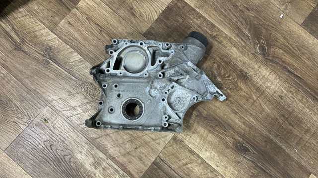 Кришка двигуна передня A6110151102 MERCEDES