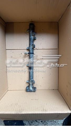 Розподільник палива A6110700095 MERCEDES