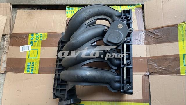 Колектор впускний A6110902337 MERCEDES
