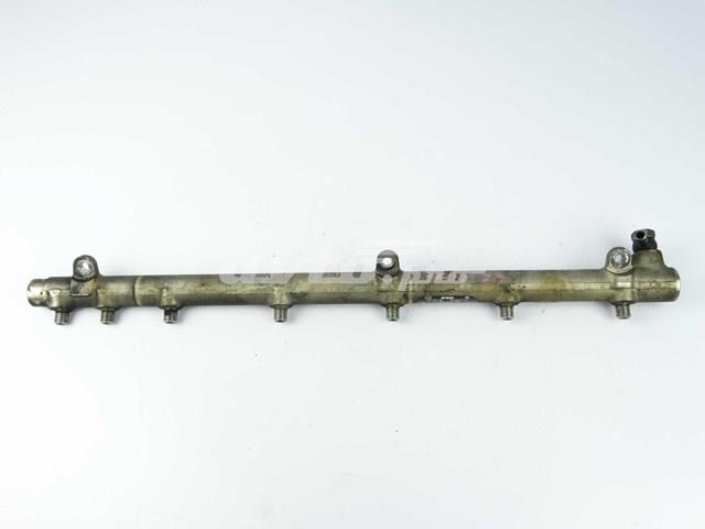 Рампа форсунок системи упорскування палива A6130700195 MERCEDES
