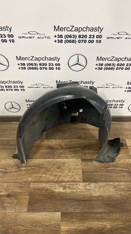 Підкрилок переднього крила, правий A6396842177 MERCEDES