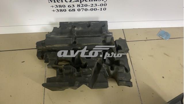 Кришка двигуна декоративна A6420162324 MERCEDES