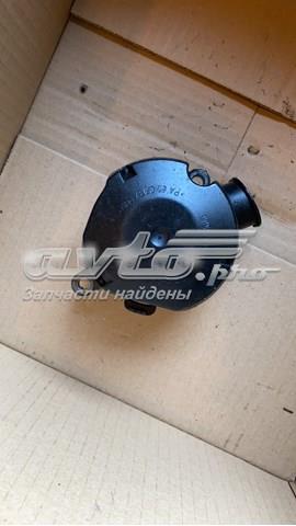 Кришка двигуна декоративна A6460100667 MERCEDES