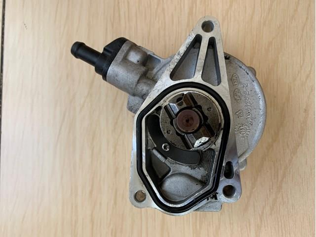 Насос вакуумний 288102A600 HYUNDAI
