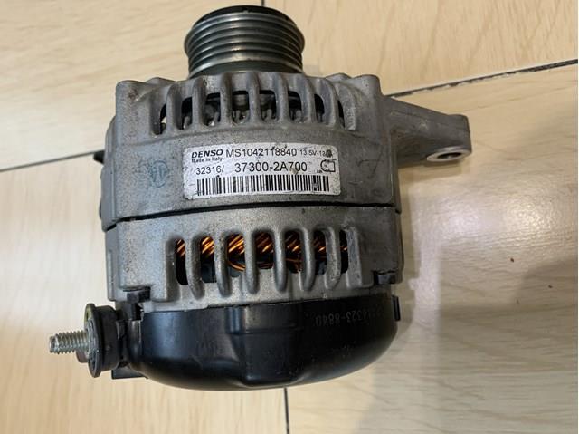 Авто генератор 373002A700 DENSO