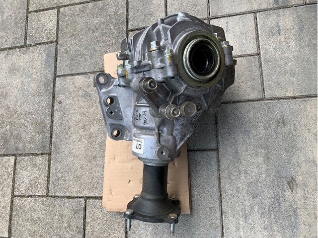 Раздатка (коробка роздавальна) KN0327500 MAZDA