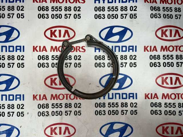 Хомут кріплення каталізатора до турбіни 04L131455A VAG