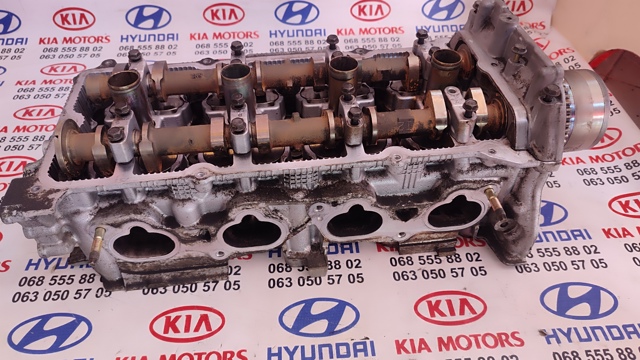 Головка двигуна 110408H302 NISSAN