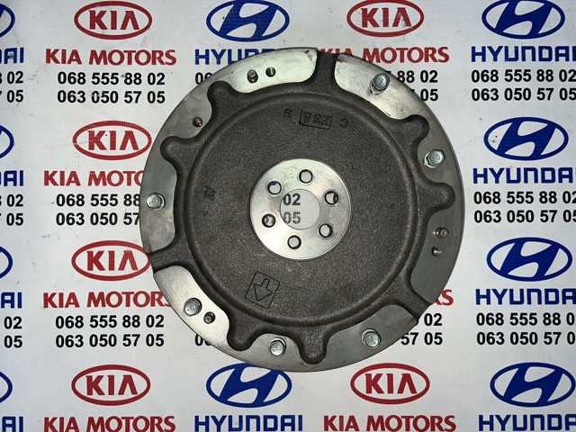 Маховик із зубчастим ободом в зборі 1345121081 TOYOTA